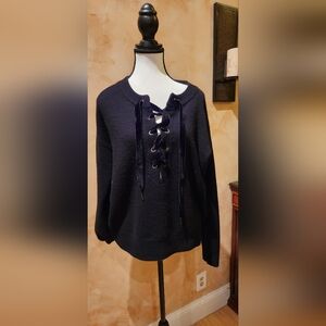 REILS cashmere mix. sweater, relaxed fit.  NWOT.  Size S. black color.